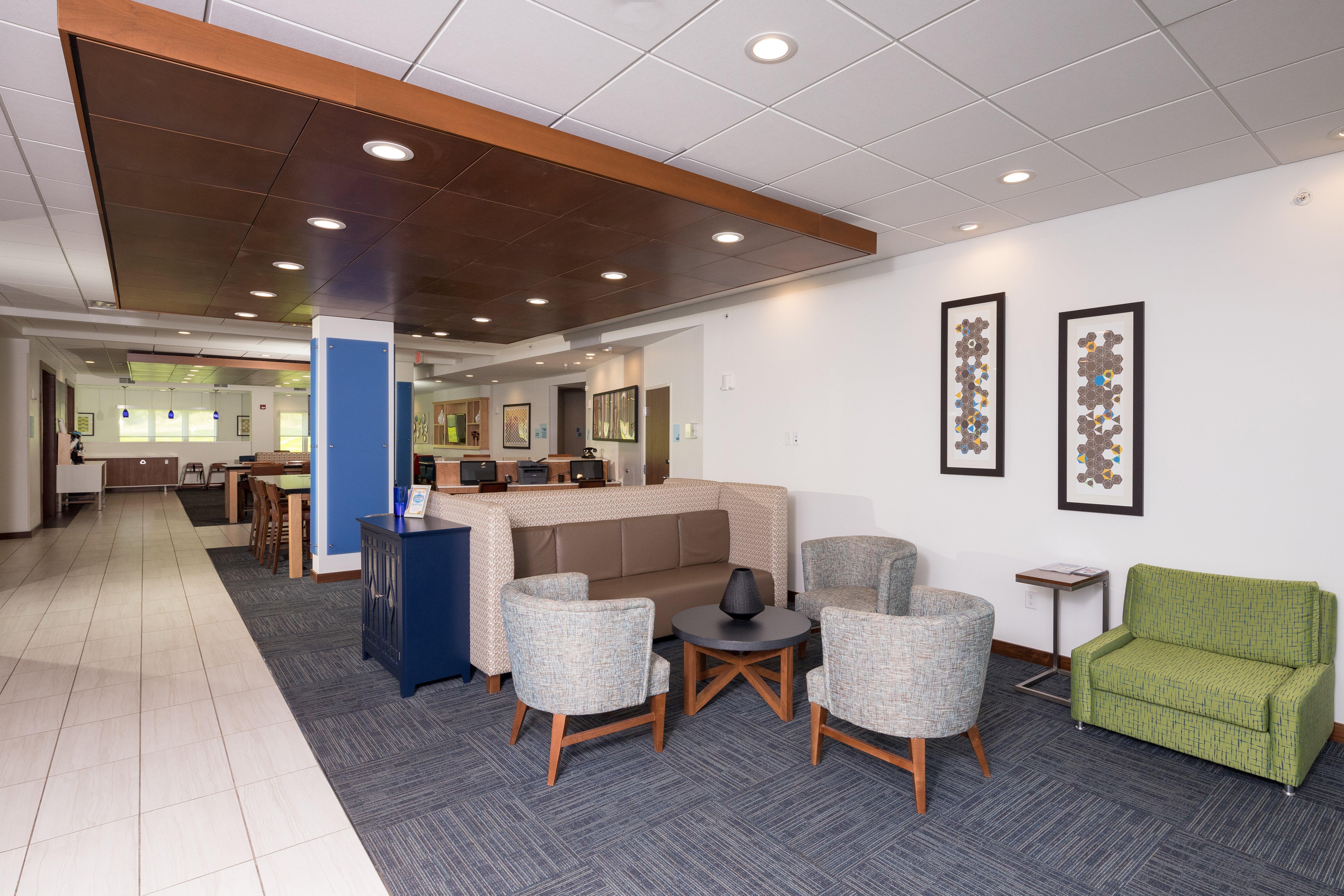 Holiday Inn Express & Suites - Michigan City By Ihg Esterno foto